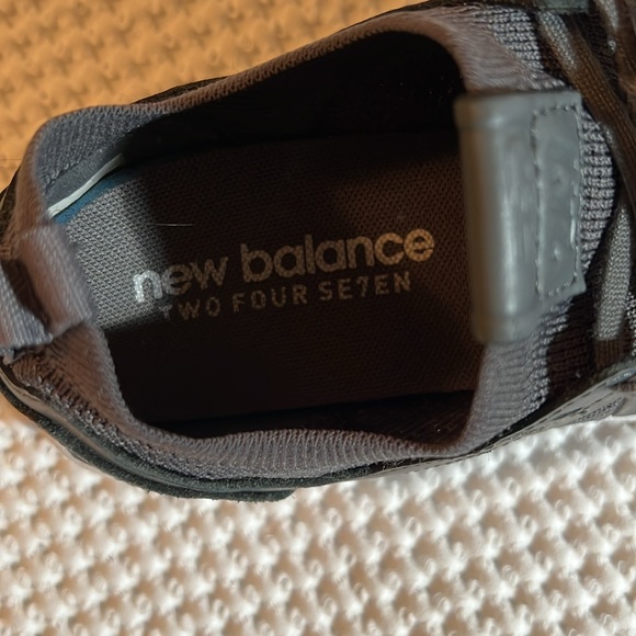 New Balance 247 Running Shoes - Picture 3 of 10